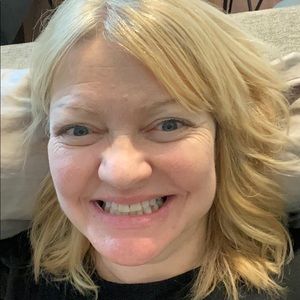 Meet your Posher, Deb